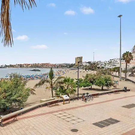 Cristianos Apartmán *
