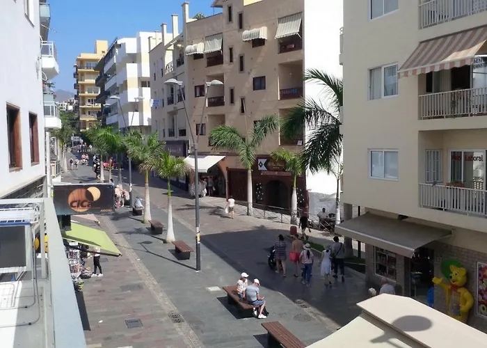 Cristianos アパート *